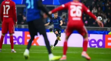 تقنية الفيديو تؤثر على مجريات مباراة ليفربول وإنتر ميلان في دوري الأبطال وتصنع شوطًا سلبيًا 1